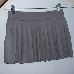 Grey mini skirt